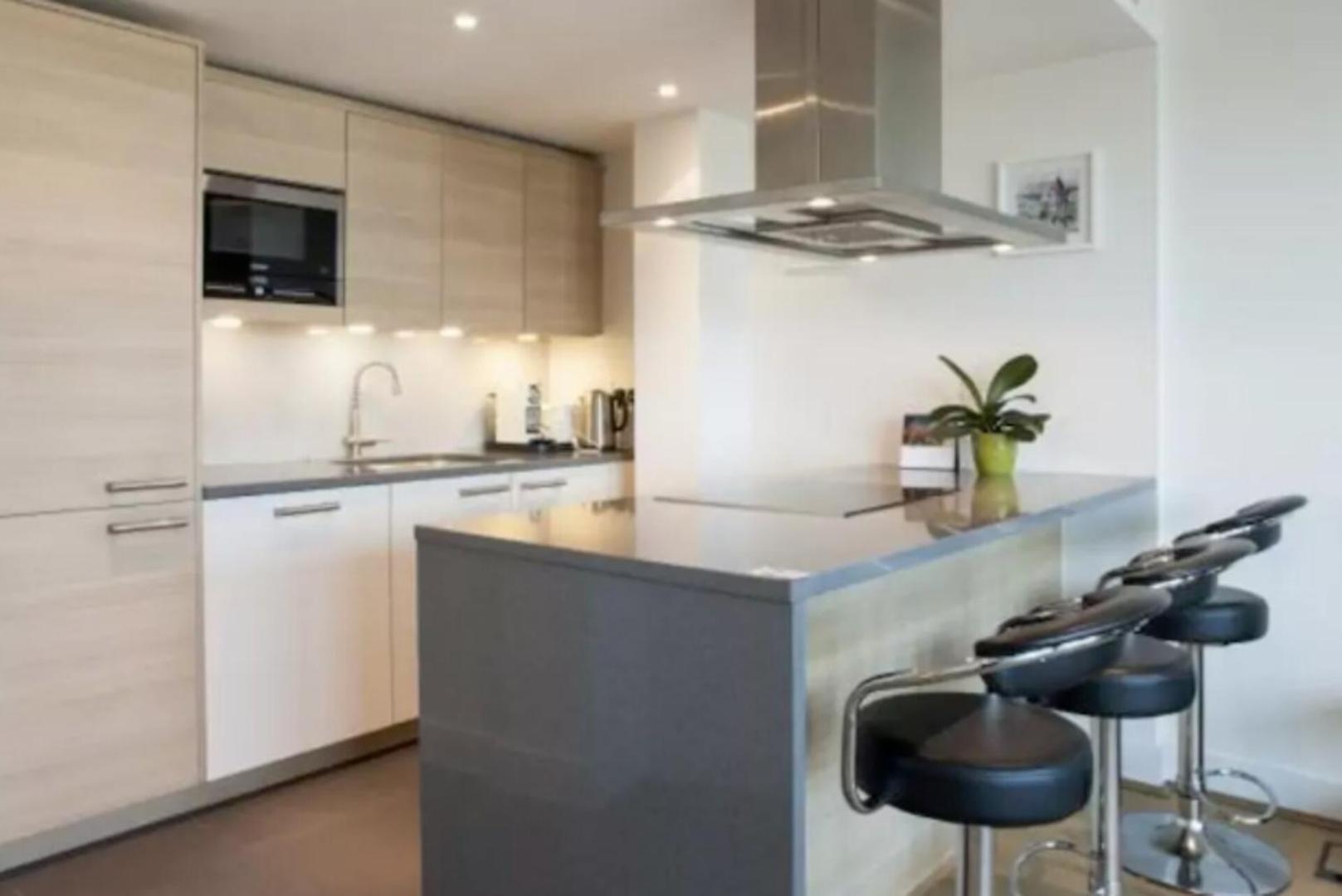 Luxury Modern 2Bd Flat In Centre Apartment London Bagian luar foto
